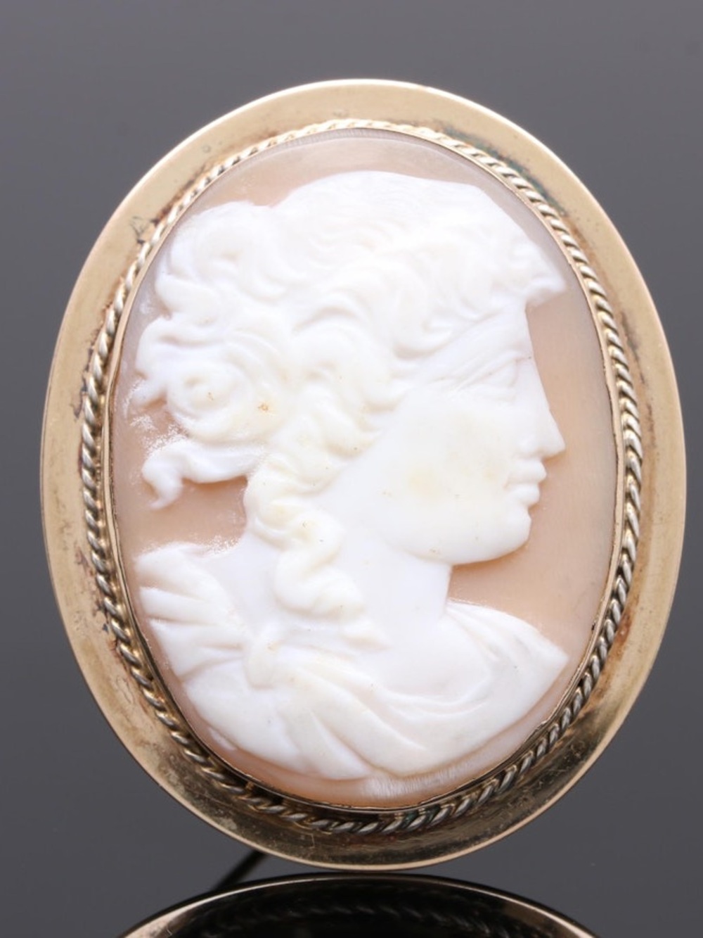 Rare Antique 10k Gold Greco-Roman Woman Portrait Cameo Brooch Pendant 15.4 grams